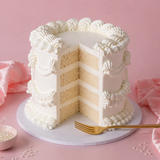 Vintage Cake Fancy Round White