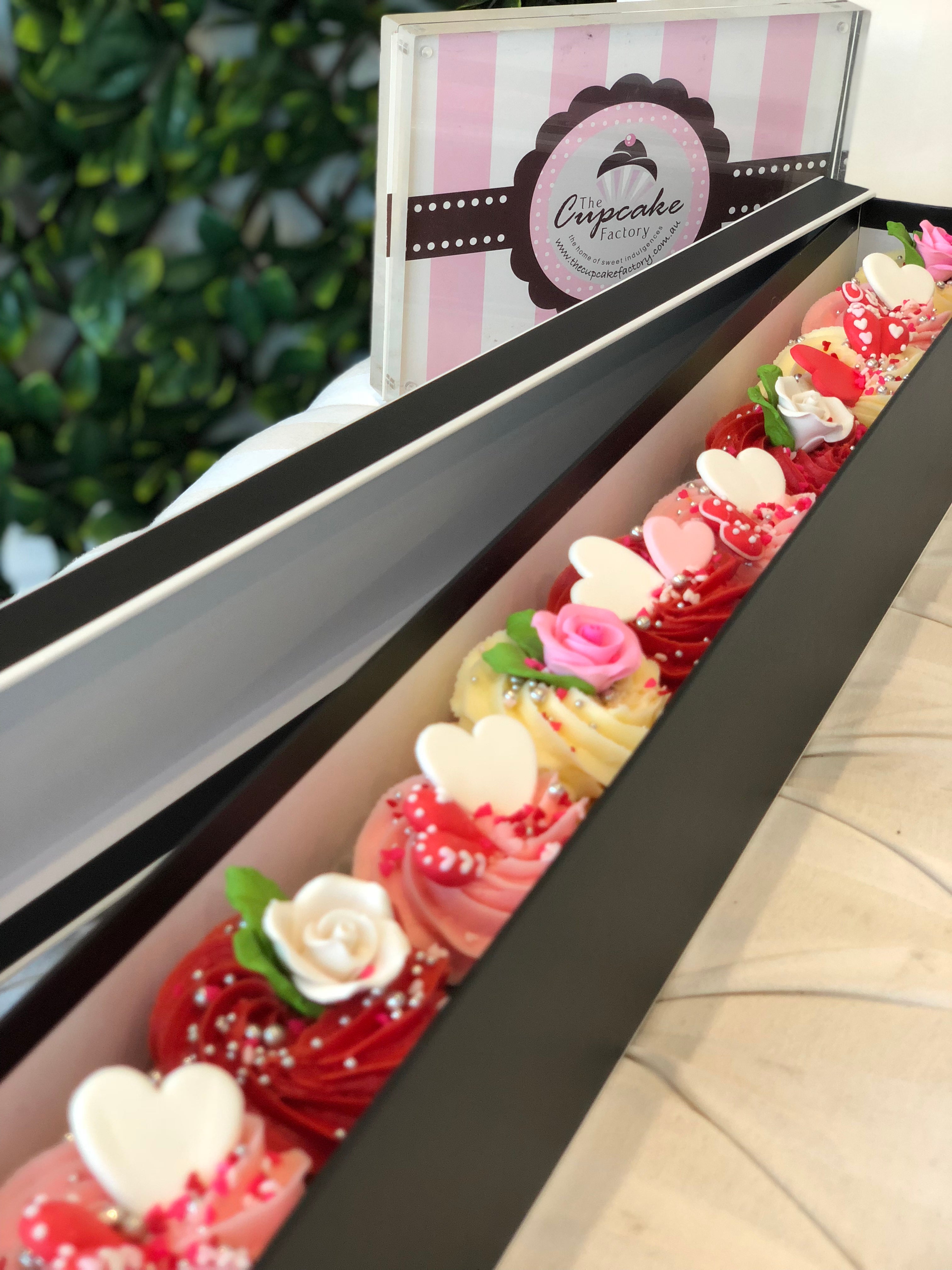 Valentines Day Long Rose Box - Black
